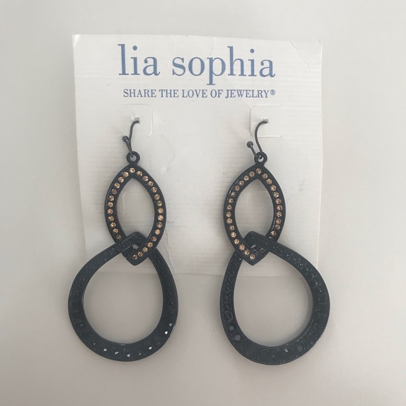Lia Sophia Jewelry - Lia Sophia statement earrings